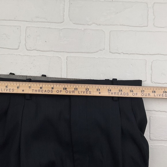 Caravelli Suit Mens 42R 33W 28L Blue Pinstripe Superior 150s Hightech Classic - Picture 15 of 16